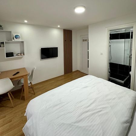 Apartmani Go בוגוינו מראה חיצוני תמונה
