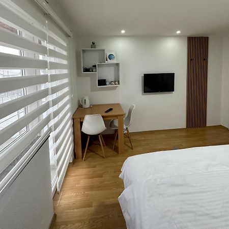 Apartmani Go בוגוינו מראה חיצוני תמונה