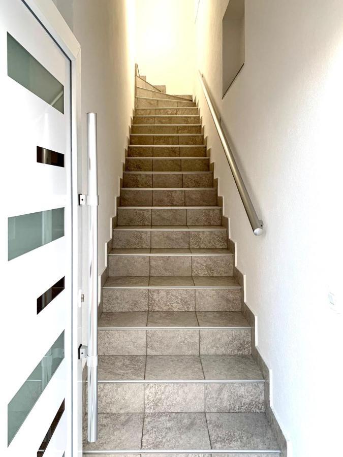 Apartmani Go בוגוינו מראה חיצוני תמונה
